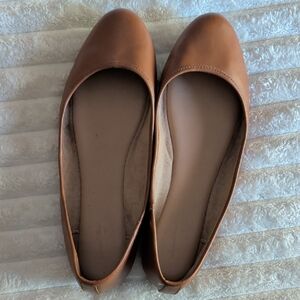Universal Thread Brown Slip-On Flats